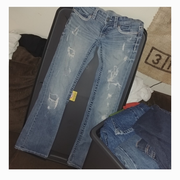 Daytrip • Y2k Light Wash Denim Ripped Distressed (26R) Leo Bootcut Jeans - Picture 3 of 4
